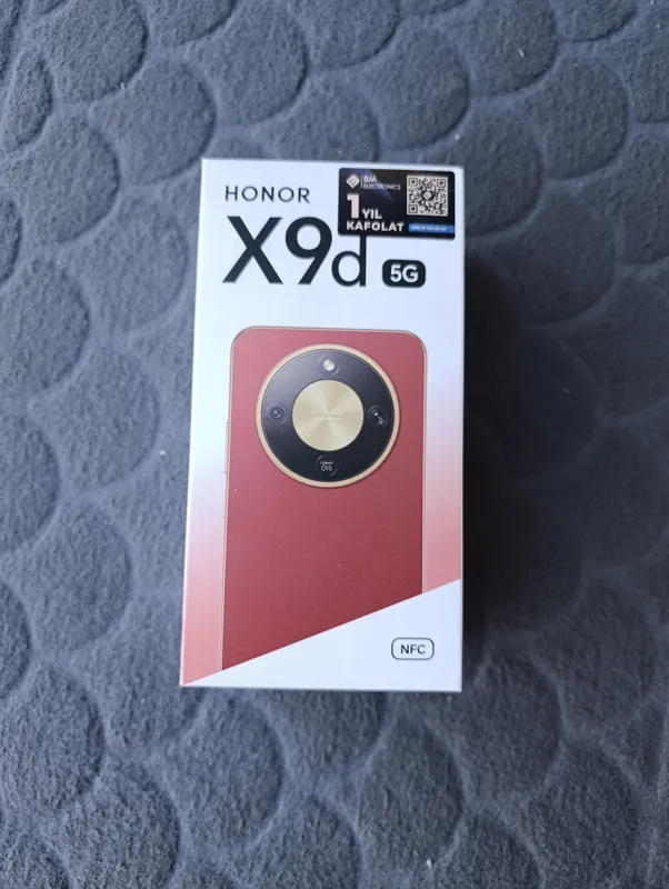 Honor X9D 12/256 1