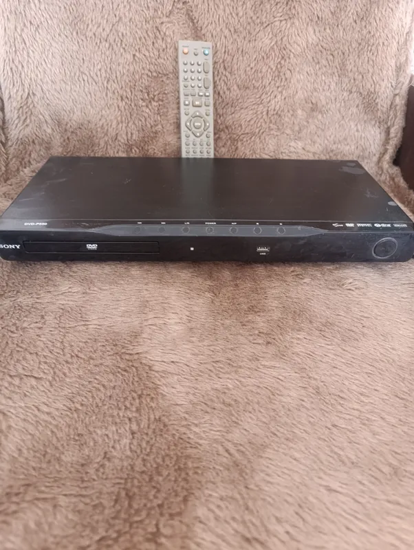 SONY DVD-Р550