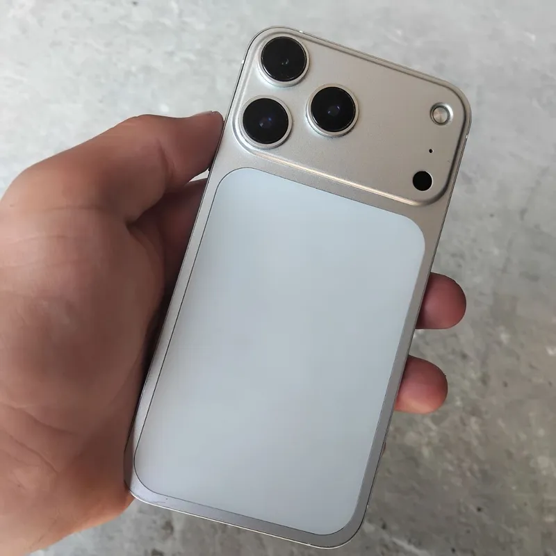 Iphone xr 17 koʻrpusda 1