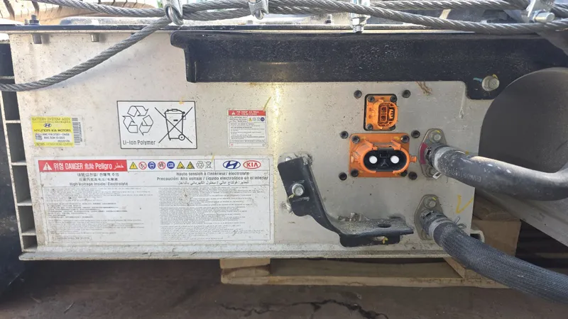 Kia Bongo vs Hyundai Porter Ev Batareykasi 2