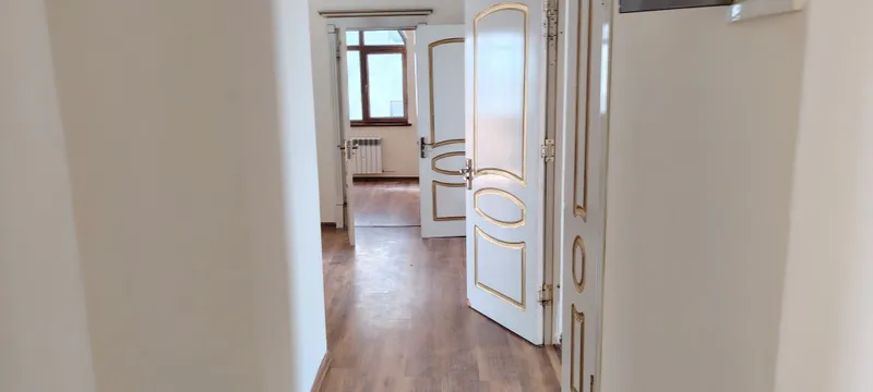 4 xonali uy ijaraga beriladi