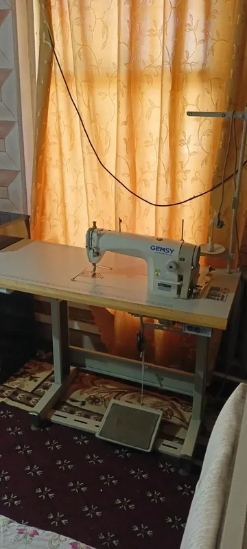 Gemsy GEM 8900 tikuv mashinasi sotiladi. 1 Gemsy GEM 8900 tikuv mashinasi sotiladi. 1