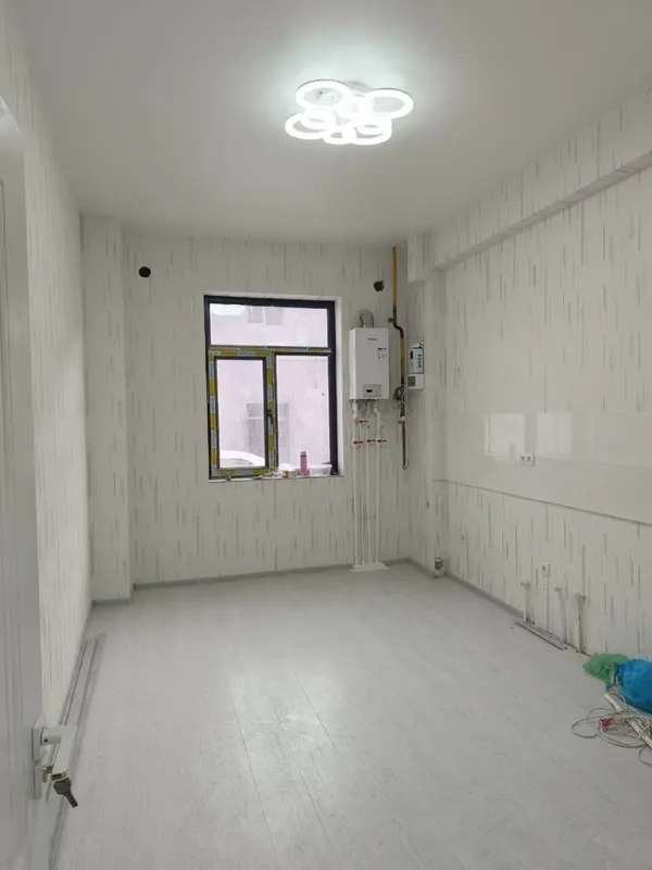 Nazarbek Turkiston maxallada 2 xonali 62 kv uy sotiladi. — фото 2