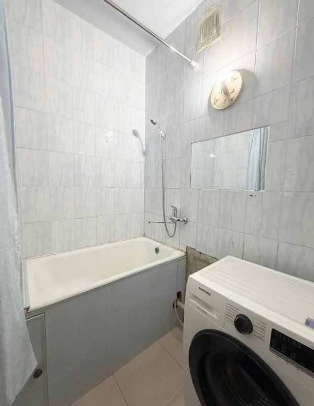2/1/4, 50 m2 ijara. Yalang‘och massivi, Yuqori voltli 5