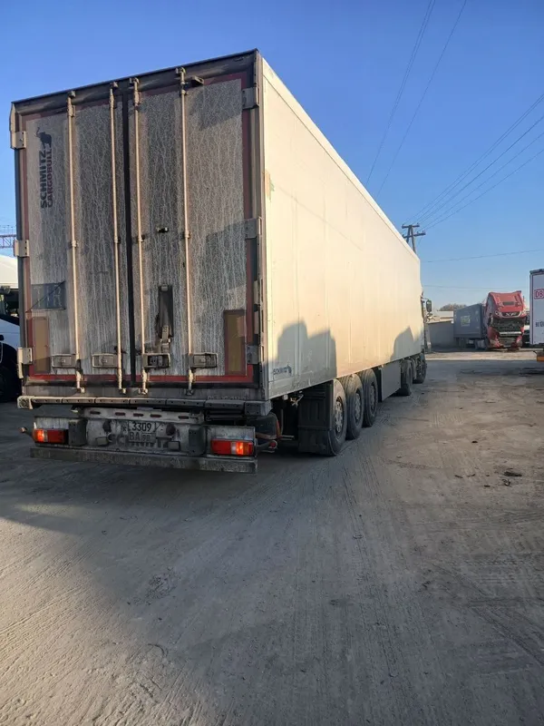 DAF 460, 2012 y, Schmitz SLX300, 2010 y 4 DAF 460, 2012 y, Schmitz SLX300, 2010 y 4