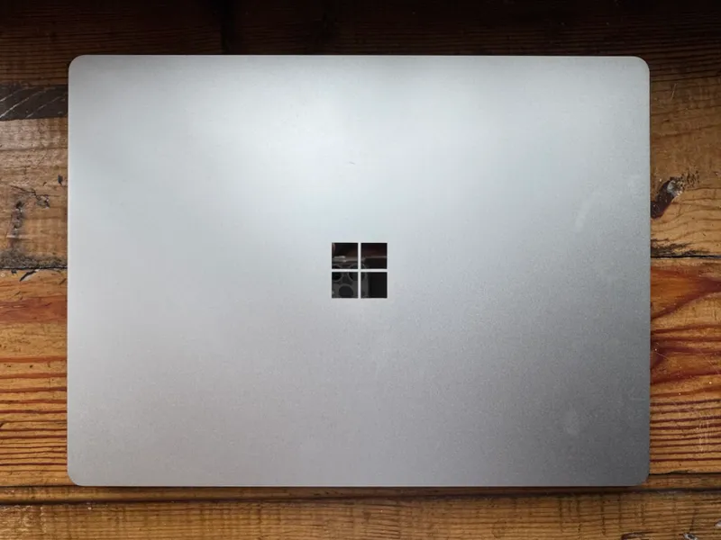 Micrasoft surface go2 chexollari blan — фото 3