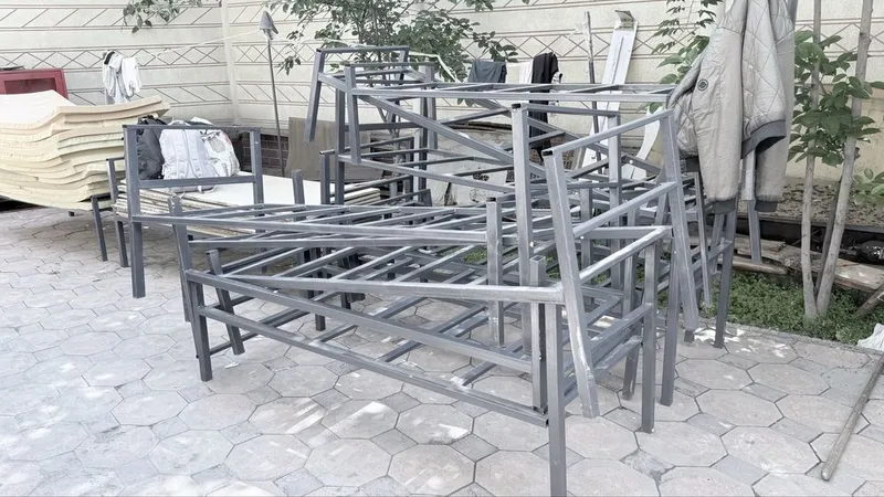 Кроватлар сотилади 1 Кроватлар сотилади 1
