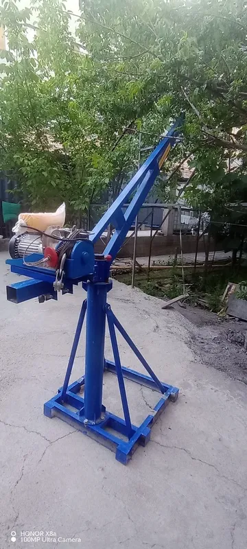 Мини кран в аренду.