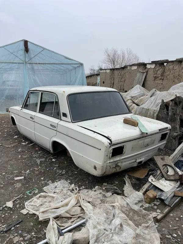 Кузов бутун, под проект ВАЗ 2103, яхшилаб окиб тел клин илтимос — фото 2