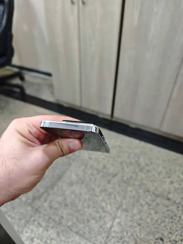 Продаётся Xiaomi 14 8 Продаётся Xiaomi 14 8