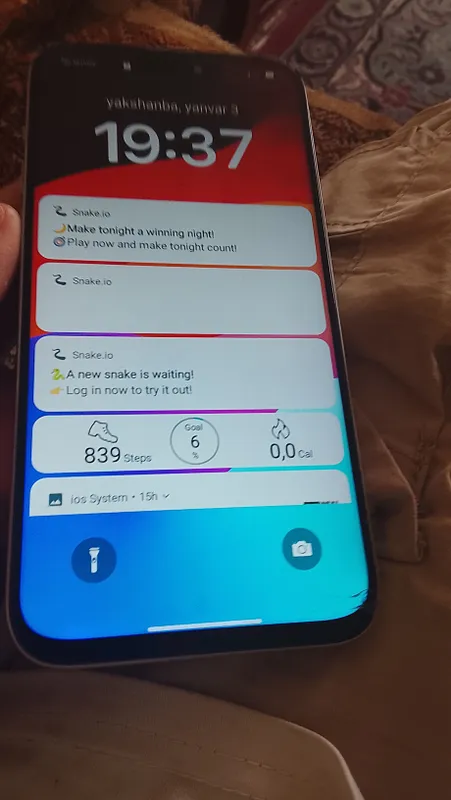 iphone 15 holati yaxshi ozgina singan arzon — фото 3