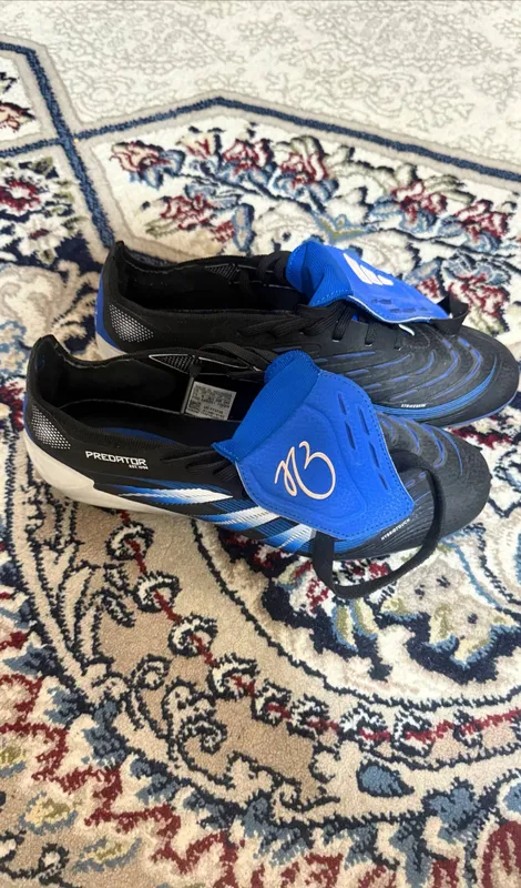 Футбольные бутсы Adidas — фото 1