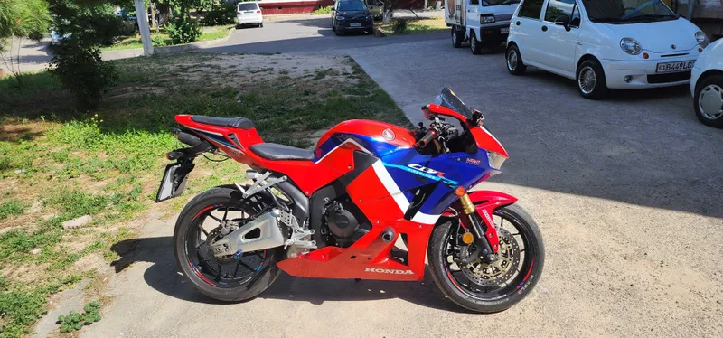 Honda CBR 600 RR 2015