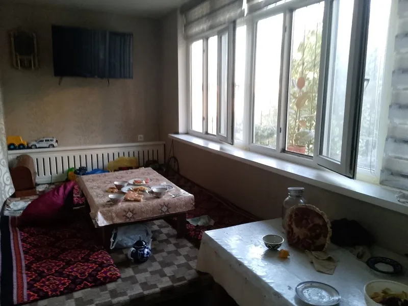 Продается4 комнатная квартира на1этаже,вгульбахоре