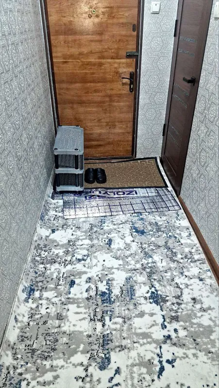 в Яшнабаде в Панельном есть квартира в аренду 2