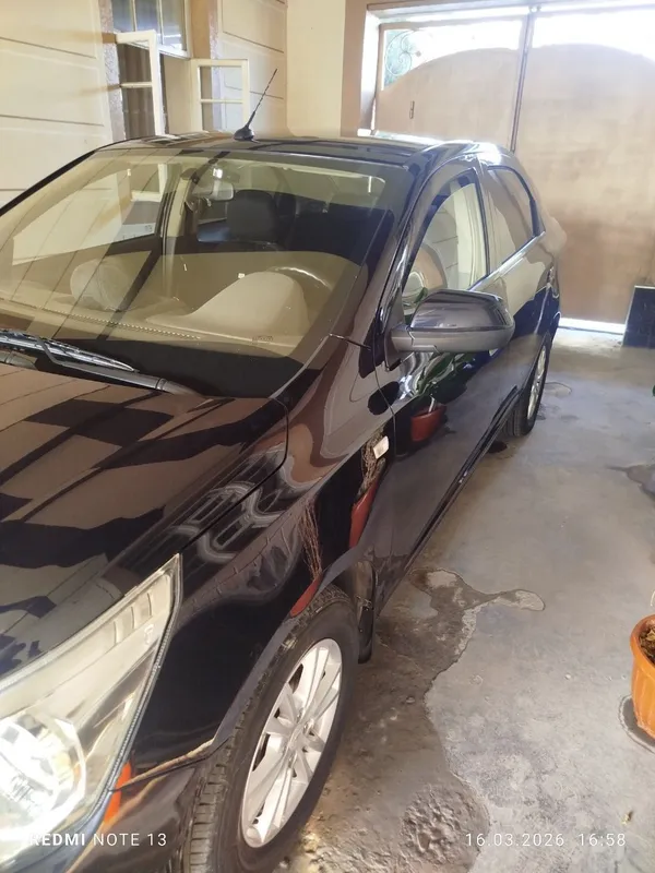 Chevrolet Cobalt — фото 1