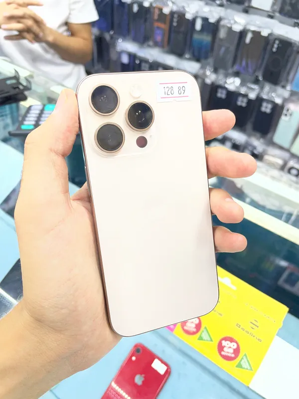 IPhone 16 pro 1
