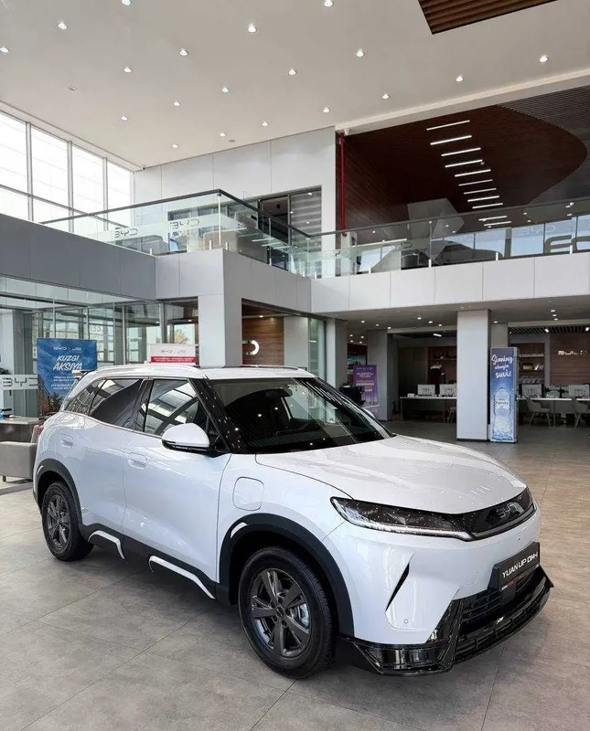 BYD YUAN UP DM-I 2026 от официального дилера в Рассочку 0% 2 BYD YUAN UP DM-I 2026 от официального дилера в Рассочку 0% 2