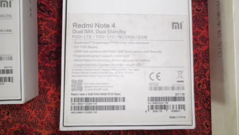 телефоны XIAOMI разные 3 телефоны XIAOMI разные 3