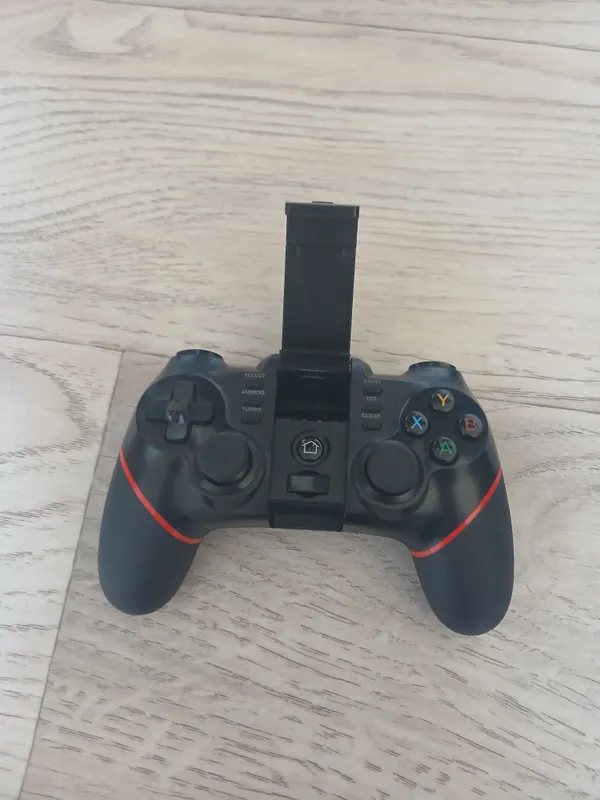 Joystick telefonga ulanadi