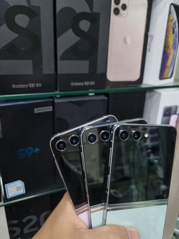 Samsung z flip 5 8/256Gb orginal 2
