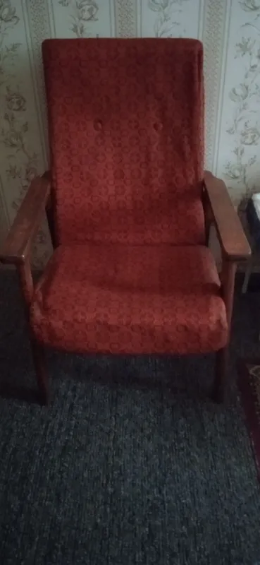 Кресла мягкие аккуратные,немецкие,Столы,стул