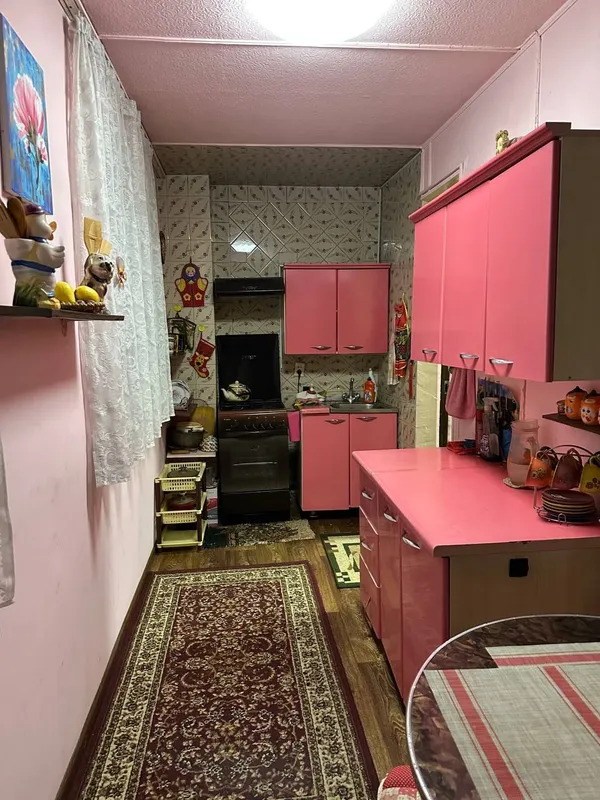 продам чиланзар 25.  двух комнатная.  балкон 2*6 — фото 1