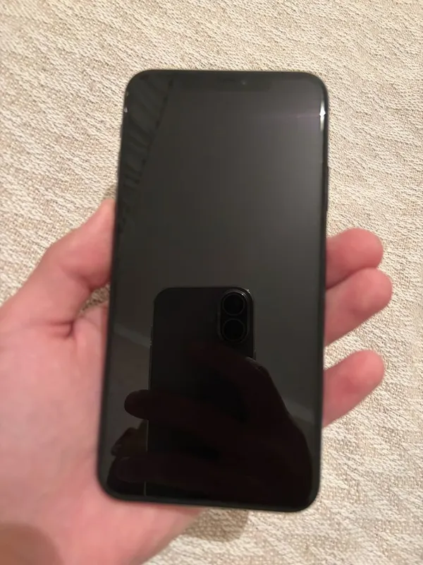 Iphone 11 pro max 256 2 Iphone 11 pro max 256 2