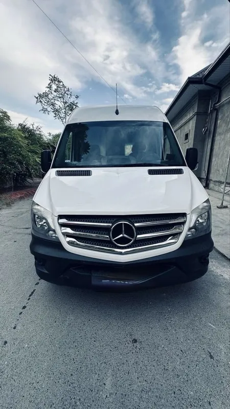 Mersedes benz max -gaz - benzin -zavod karobka avtomat 1