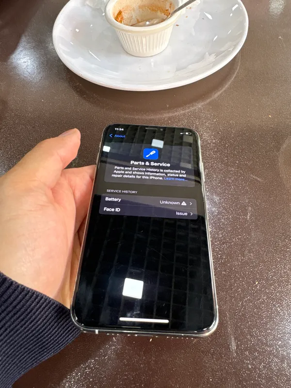 Iphone XS 64 gb chotki rasmda xolati 3 Iphone XS 64 gb chotki rasmda xolati 3