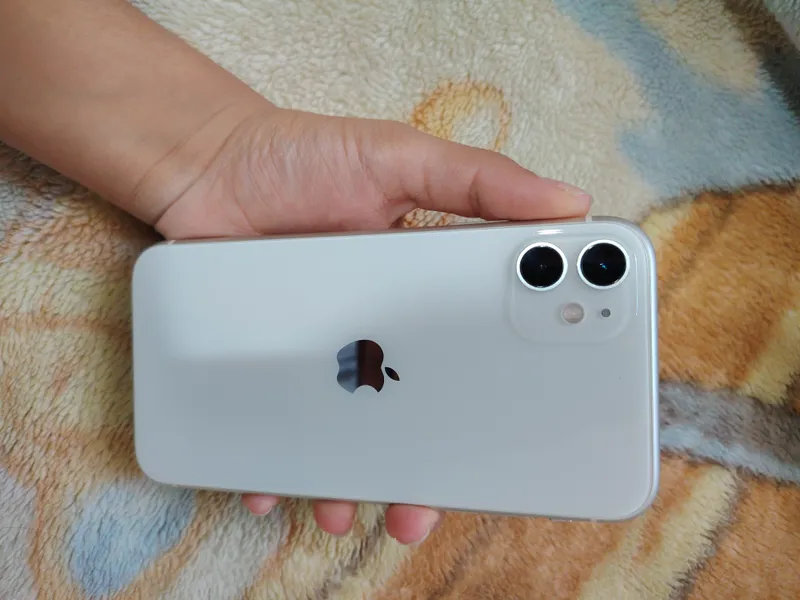 iPhone 11 1 iPhone 11 1