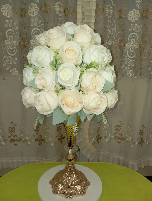 Sun’iy gullardan yasalgan dekor vaza — фото 1