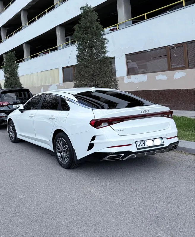 Kia K5 sotilad srochna