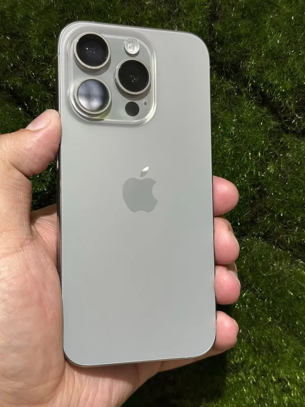 Iphone 15 pro Natural 89% yomkost Iphone 15 pro Natural 89% yomkost