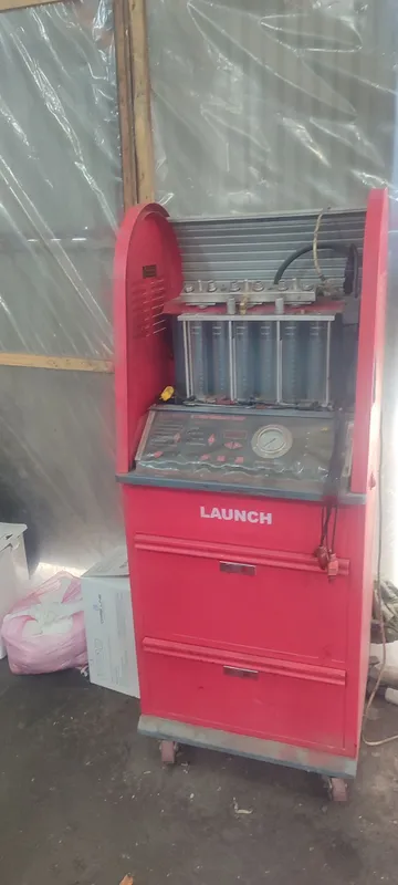Injektor aparat LAUNCH Injektor aparat LAUNCH