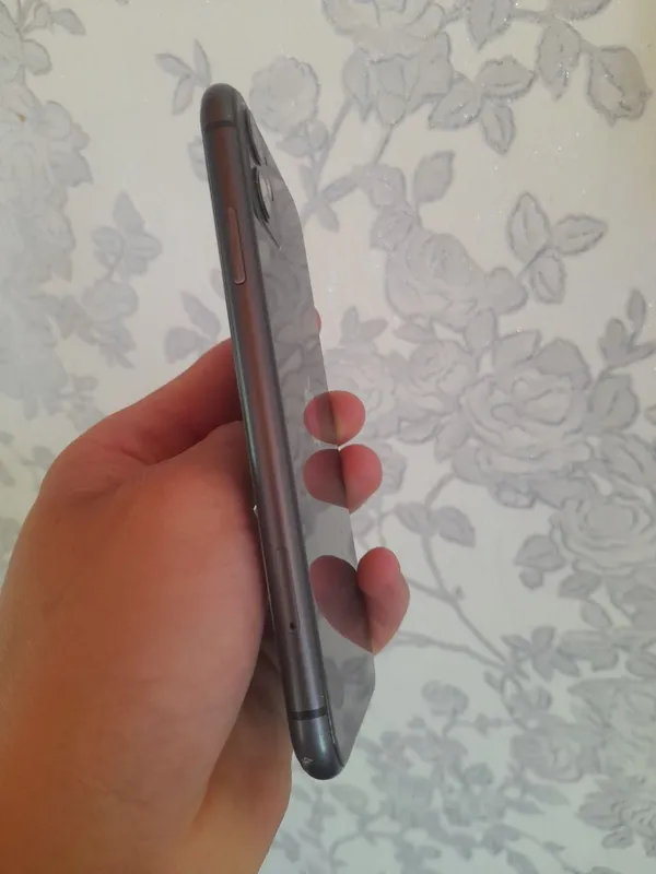iphone 11 Xotirasi 64 fes aydi truton ishledi 4 iphone 11 Xotirasi 64 fes aydi truton ishledi 4