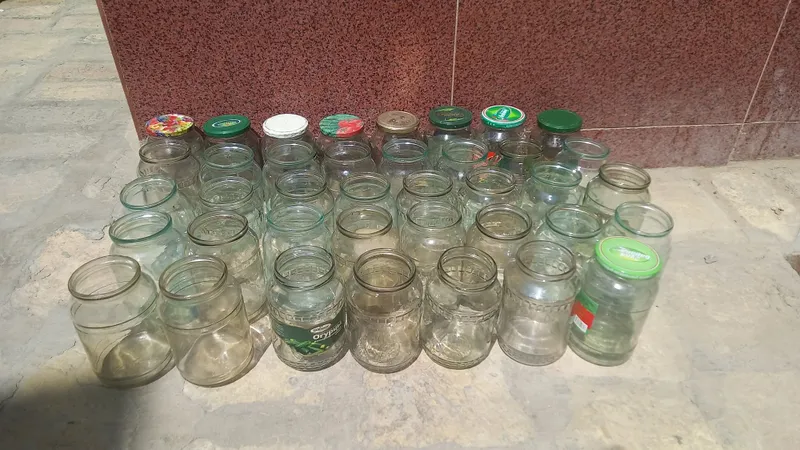 Bonka sotiladi 1litrlik Bonka sotiladi 1litrlik