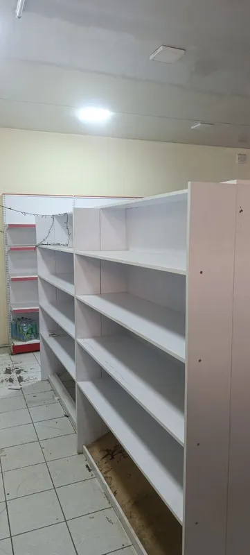 Do'konga stelaj sotiladi arzon narxda 3