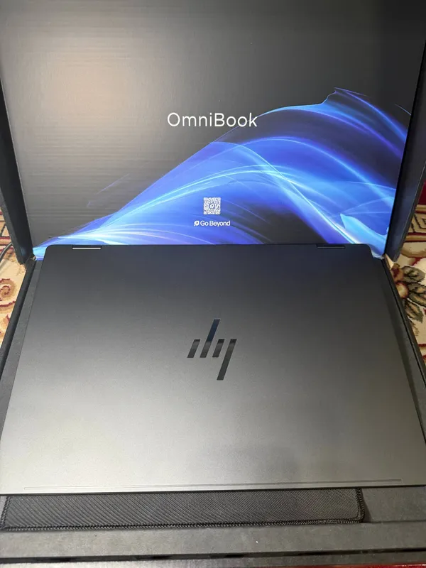 HP OmniBook X Flip 16 — фото 1