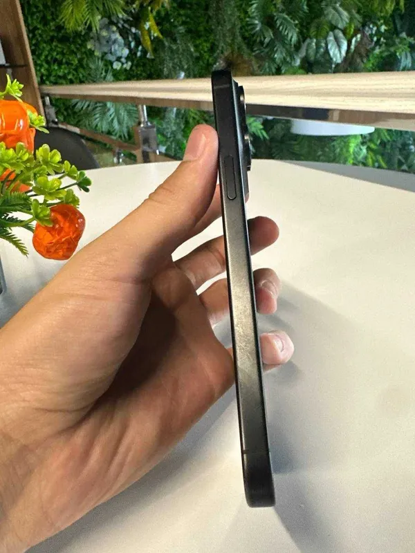 iPhone 15 Pro Max 256Gb (camera) 6