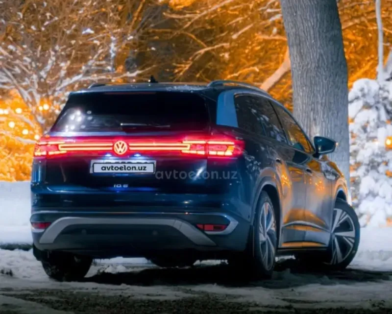Volkswagen ID6 cross 2