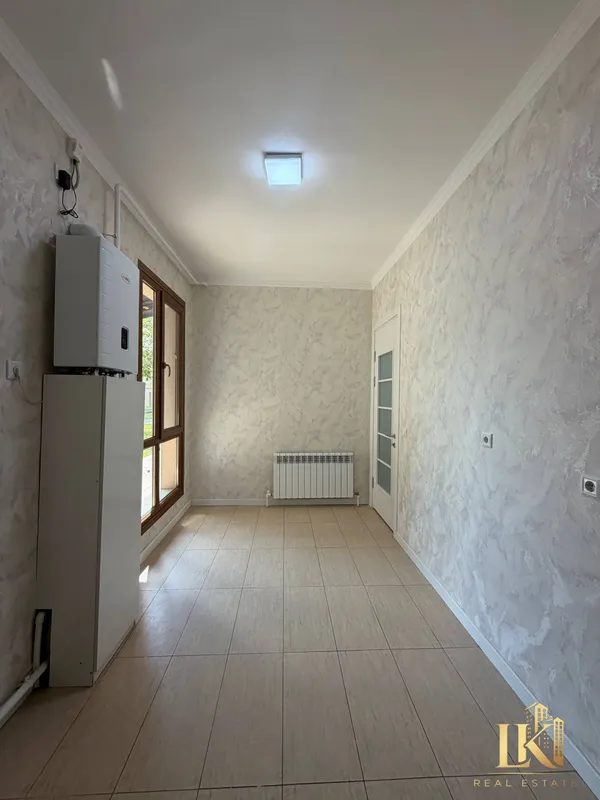 Almazar City ЖКda yevro taʼmirli 1 xonali kvartira sotiladi 6