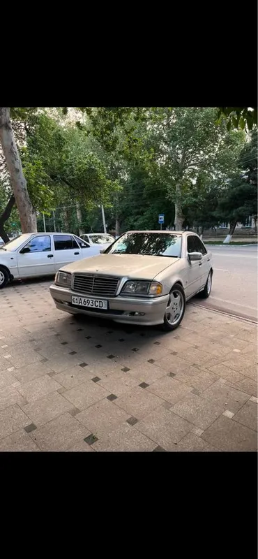 Продам Mercedes Benz w202 с поменяным мотором 4 Продам Mercedes Benz w202 с поменяным мотором 4