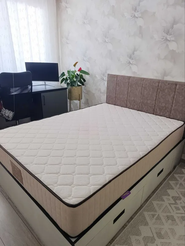 Спальный гарнитур 4