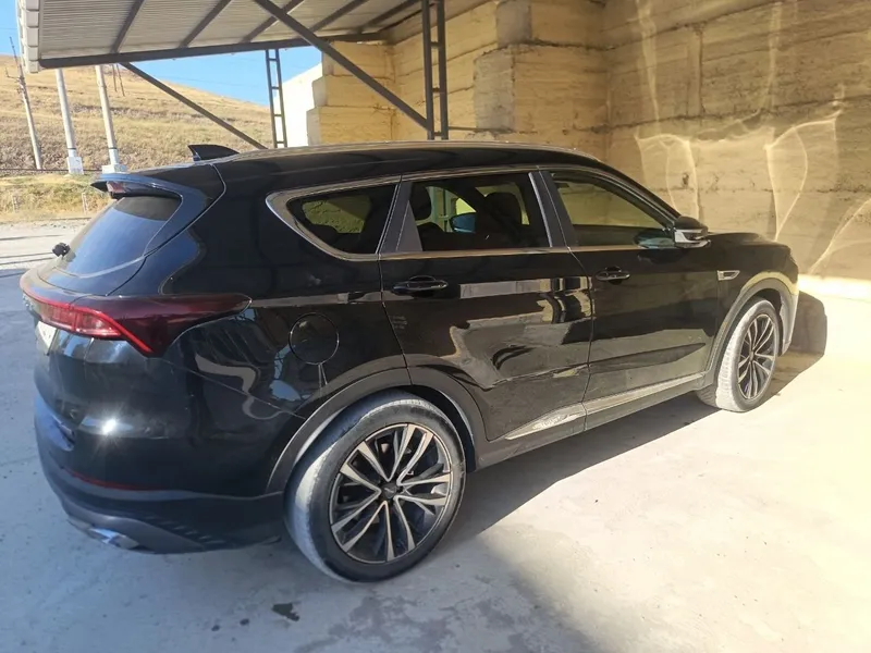 JETOUR X70 PLUS срочно сотилади 2 JETOUR X70 PLUS срочно сотилади 2