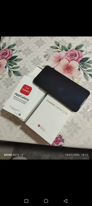 Huawei nova 12 se . 1