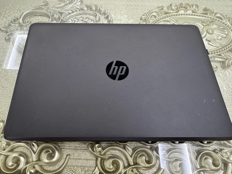 HP note book 15,6 ekran
