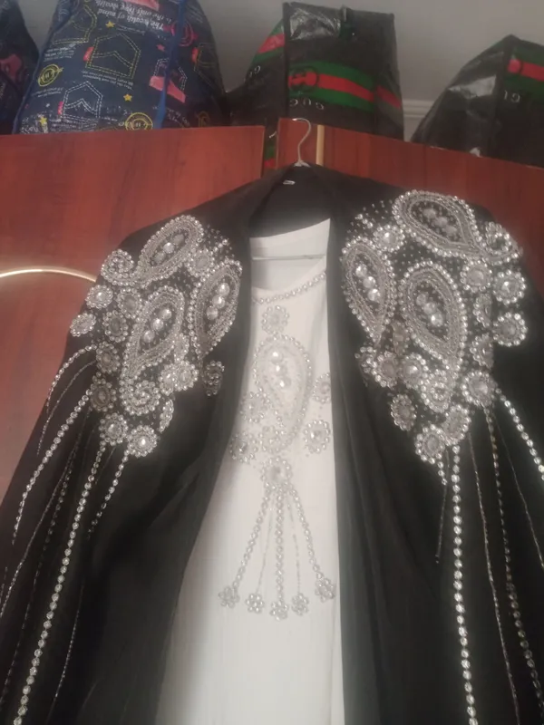 abaya 1
