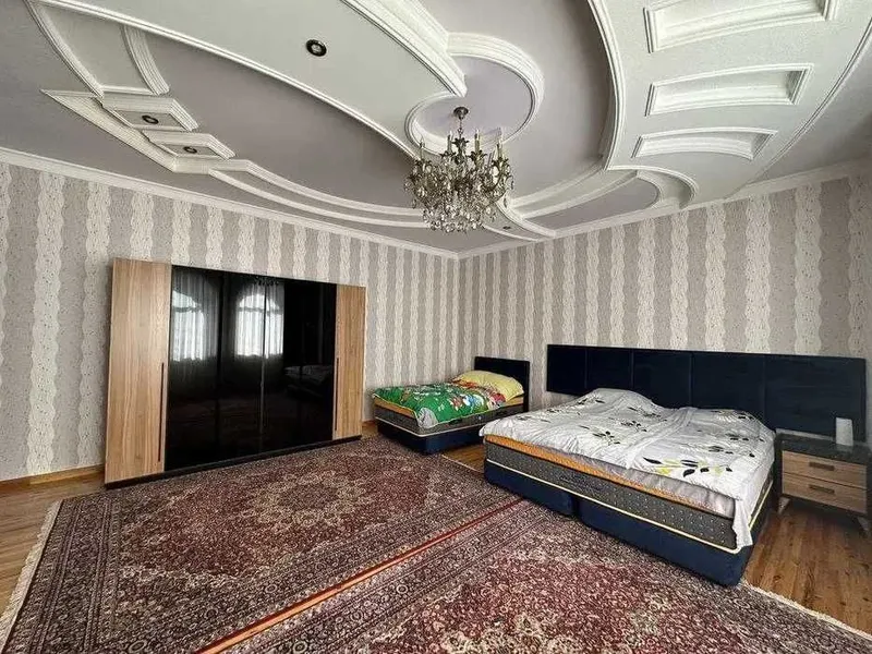 Аренда участка на Шайхантахурском районе бассейном богатый Люкс — фото 1