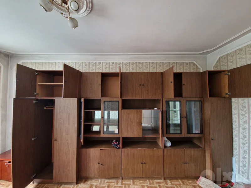 Shkaf mebelniy ishlatilgan 3 Shkaf mebelniy ishlatilgan 3